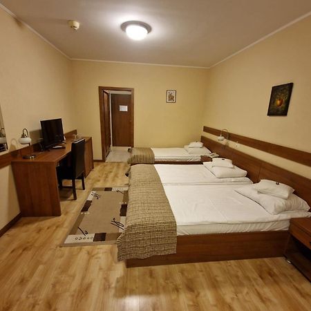Hotel Crisana أراد المظهر الخارجي الصورة