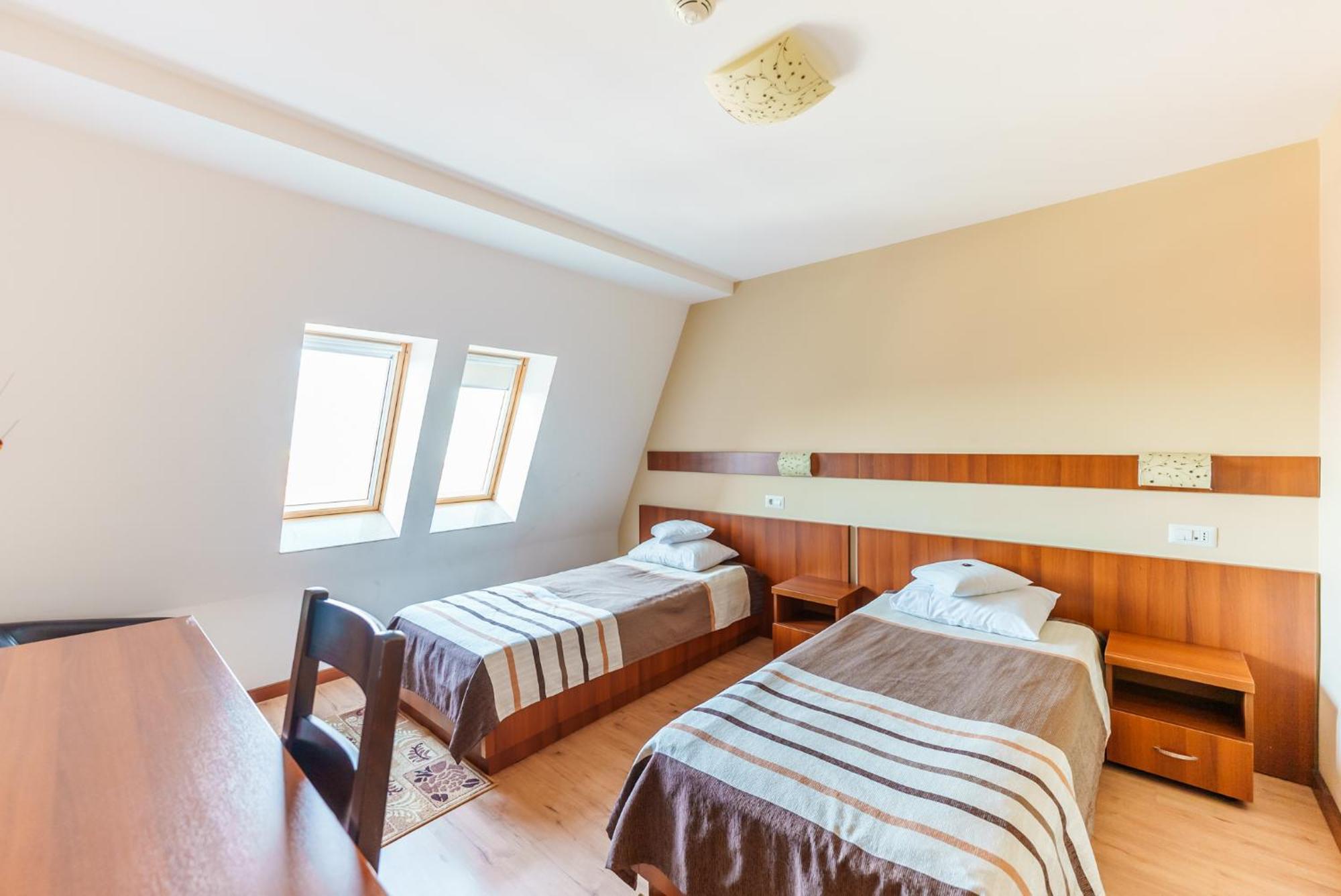 Hotel Crisana أراد المظهر الخارجي الصورة